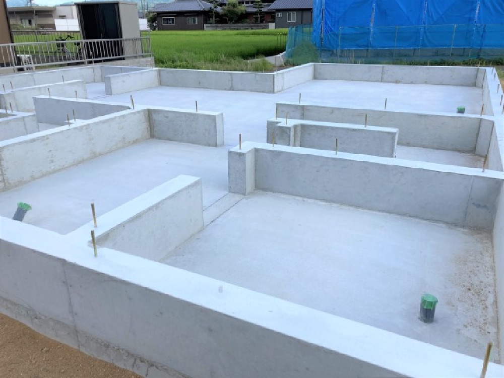 基礎工事