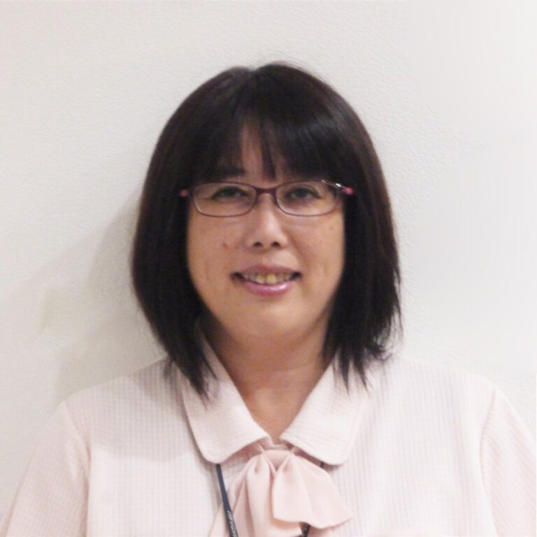 石川 真理子